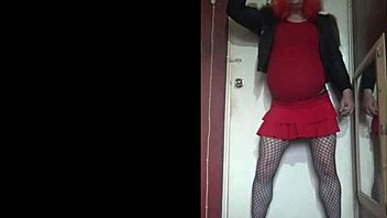 Real homemade video: A passionate crossdresser sharing his love for the craft