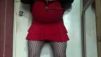 Real homemade video: A passionate crossdresser sharing his love for the craft