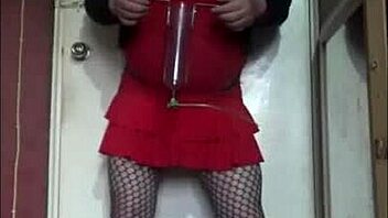 i love crossdressing and being bisexual on my homemade solo videos, could you say the same?