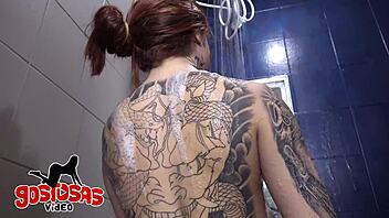 chamei meu corno para toma banho comigo