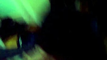 40-year-old virgin from dc explores pussy 😏