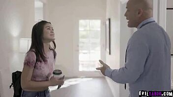 oh no, kendra spade, teen 18+, pissing her pants again