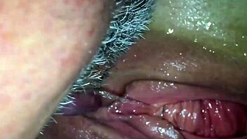 i am a squirter, watch me squirt everywhere