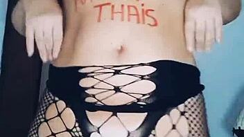 Can Mireladelicia’s striptease and anal play in fishnets drive you wild?