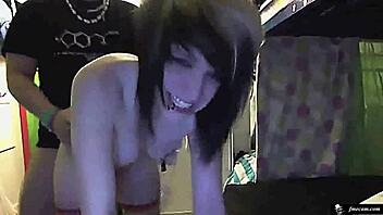 Very cute teen 18+ emo girl chats on webcam