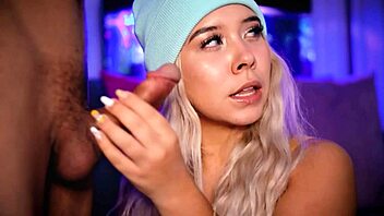 College Girl Sucks Penis Close To Camera?