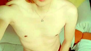 i'm a skinny shy guy who gets cuckolded all the time