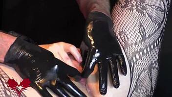 spreading and masturbating her cunt with latex gloves real female orgasm