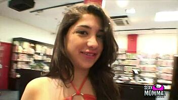 i give my mommy a deepthroat blowjob, but she's not my sister or nothing like that