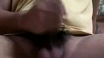 Cậu bé nứng cặc thủ dâm bắn tinh tung tóe in gay encounter