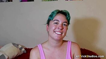 strip trivia game gets wild with olivia