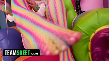 concept clussy clown pussy feat satine summers & chad alva - teamskeet labs