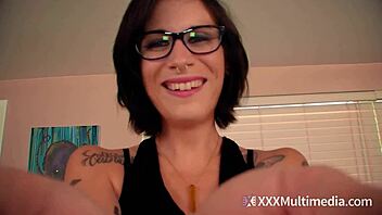 Giantess Velma's POV foot fetish with amateur men in garage