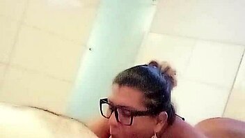 How I Enjoy Sucking Chubby Transsexual Cocks