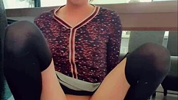 Does Annemieke take it deep?