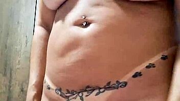 Milf plays with dildo in pussy?