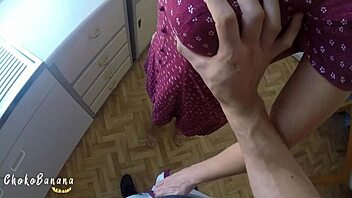 is this first date with tinder girl going well?