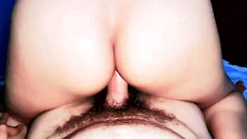 Hijastro Fucks Madrastra Colegiala in Juarez Birthday Sex