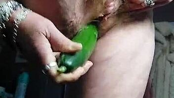German granny enjoys some fresh produce in her vagina