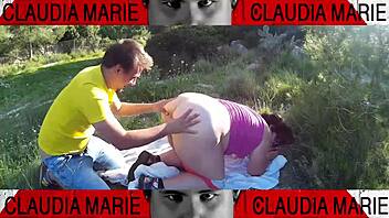 Fat Curvy Ass Outdoor Fetish Fun!