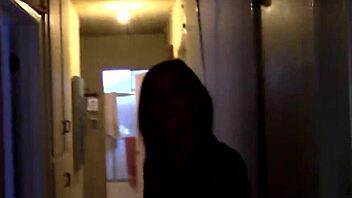 Realtor sucks buyer before pussyfucking