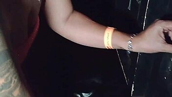 soție la glory hole aproape renunță până apare pulă uriașă