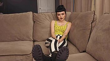 Femdom Princess Countdown Joi Denial