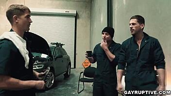 brandon anderson faces muscular deepthroat in uniform