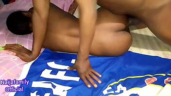 Hot 18 Year Old Brunette in Amateur Homemade Sex!