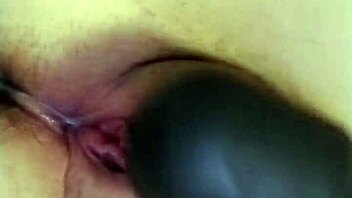 Sexy White Girl Masturbates, Squirts Cum All Over Herself Intriguingly