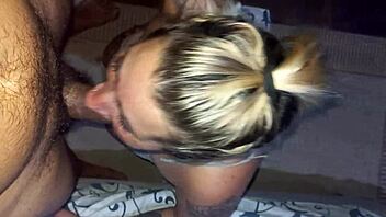 Breakfast cum deepthroat