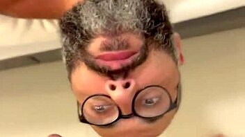 Biativosp fucks throat deep 😏