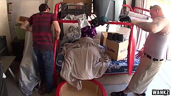 Wankz- Storage Wars Parody