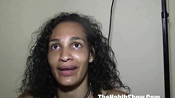 Does transman Phoenoisseur fuck sexy Lizzy Mixed well?