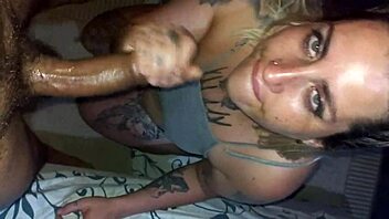 Breakfast cum deepthroat