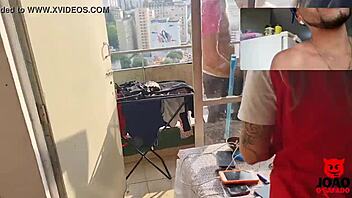 Casal Fudendo Na Varanda E Fui Entrar Na Brincadeira Caah Kabulosa - Casal Kabuloso