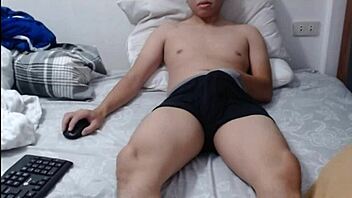 that hot boy is wanking so good, you gotta see it