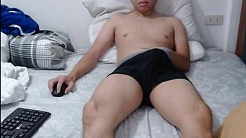 that hot boy is wanking so good, you gotta see it