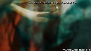 Dancing Princess from Bollywood Undresses Softly