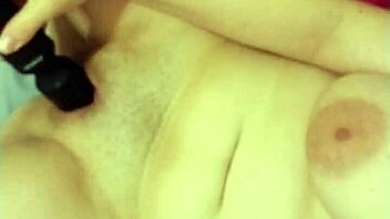 Sexy White Girl Masturbates, Squirts Cum All Over Herself Intriguingly