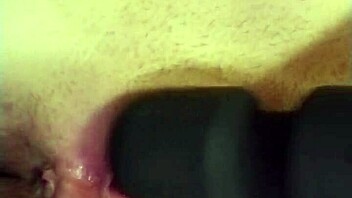 Sexy White Girl Masturbates, Squirts Cum All Over Herself Intriguingly