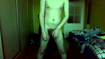 I wet my sexy pussy solo