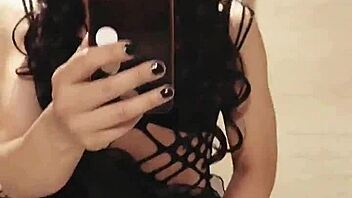 Is This Asian Crossdresser Masturbating Sexily?