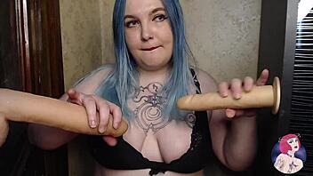 Can you believe this horny chubby beauty handling two monster cocks at once?
