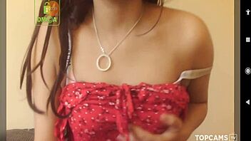 Snhnny performs a hot striptease