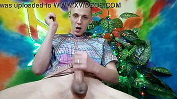 Sexy gay roman gisych in bisexual twink action 😘