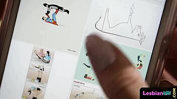 Yoga babes lick pussies in foursome!