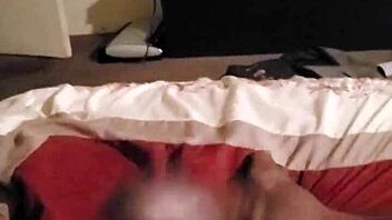 Chocolate Cumshot Jerk!