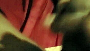 Chocolate Cumshot Jerk!