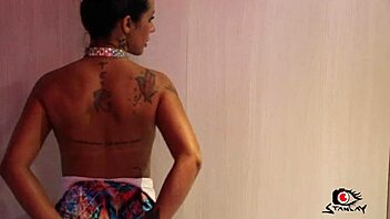 nicolle bitencourt shows off her big tits and ass